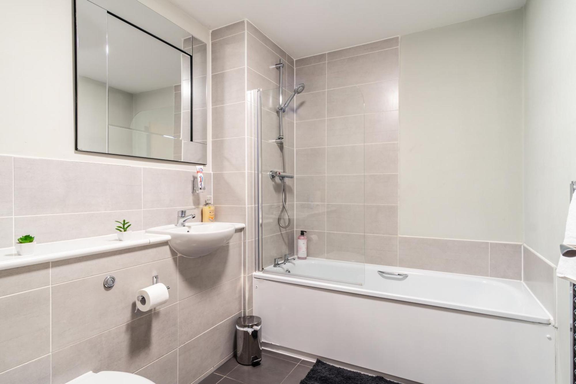 Prime Location 1 Bed Penthouse Apartment Manchester Eksteriør bilde